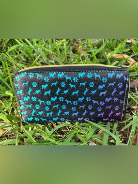 The Animal Rescue Site Black Zip Wallet with Gold Chain Accent